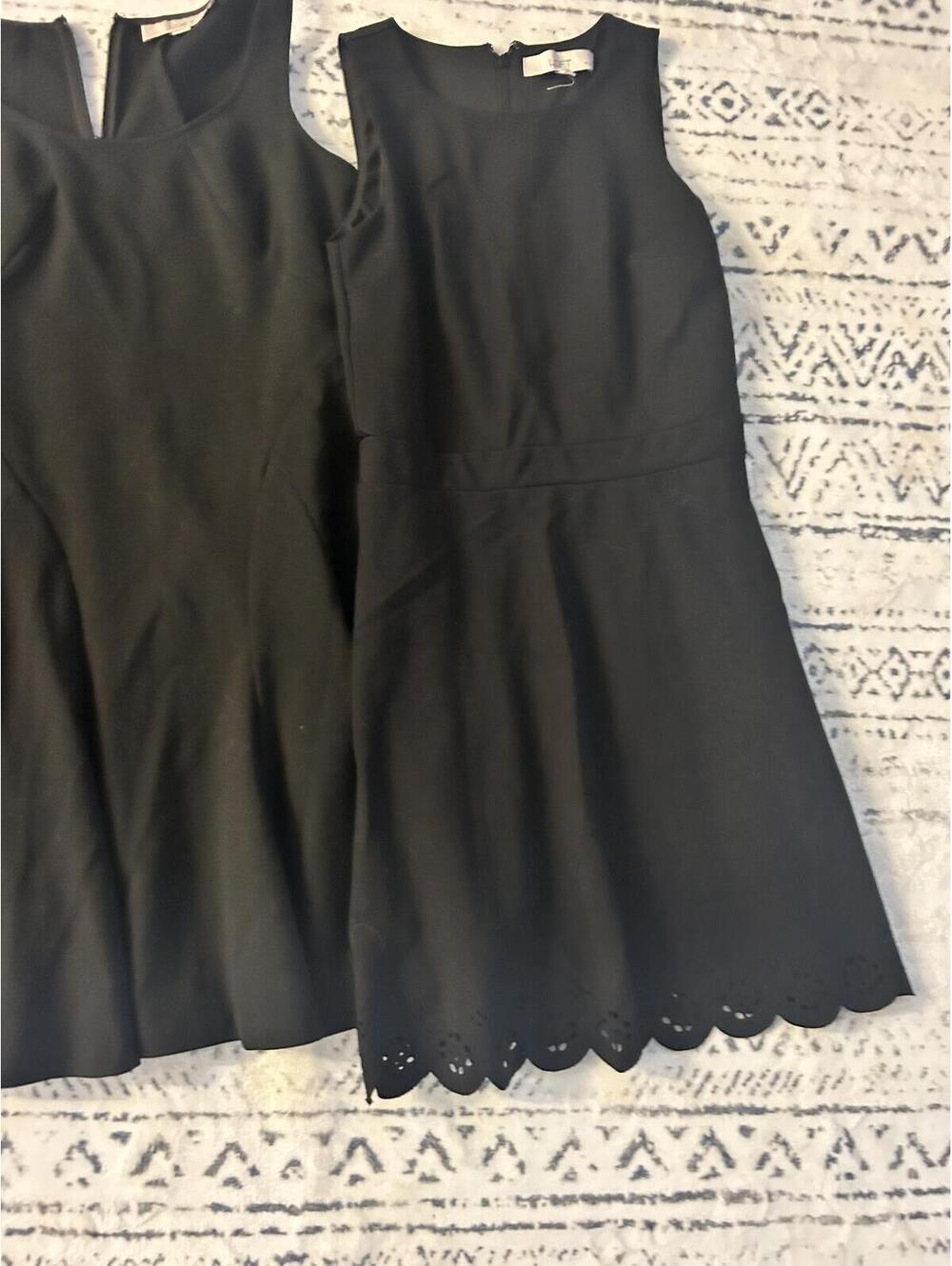 Set of Three Sleeveless Dresses - Black and Blue Patterns - Picture 4 of 7